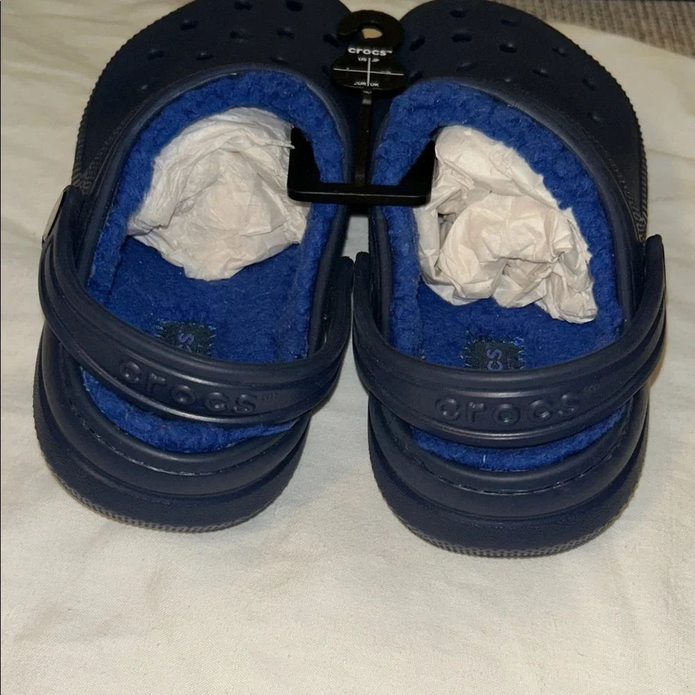 CROCS Kids Navy Blue Fleece-Lined Clogs